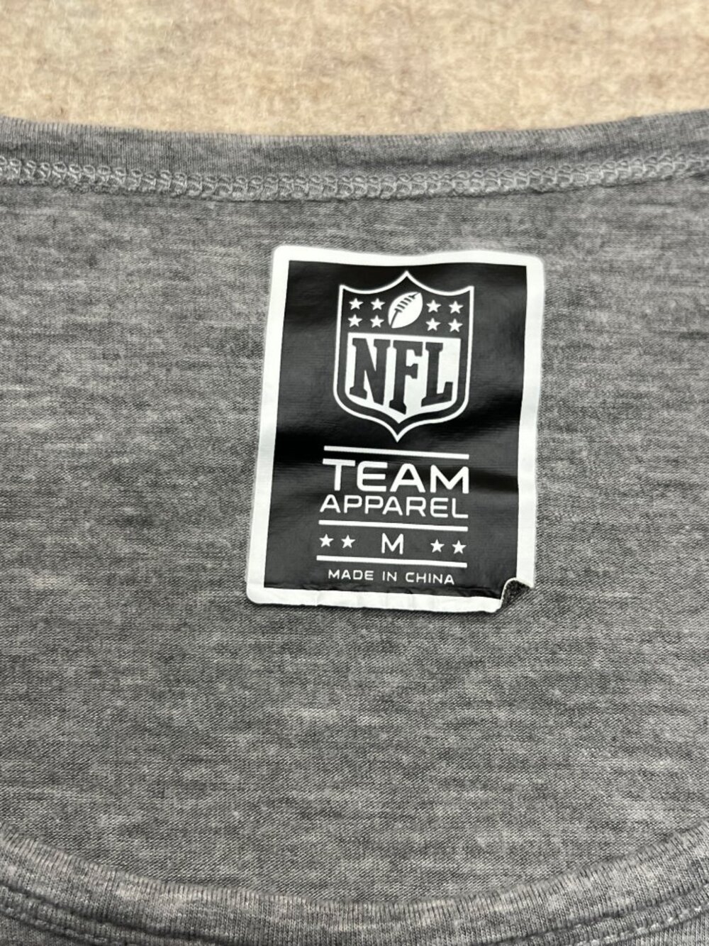 NFL Team Apparel Baltimore Ravens Lightweight Short Sleeve T-Shirt Graphic Tee M - Picture 4 of 8